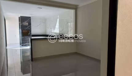 Casa à venda, 3 quartos, 3 suítes, 2 vagas, Alto Umuarama - Uberlândia/MG