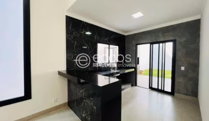 Casa à venda, 3 quartos, 1 suíte, 1 vaga, Novo Mundo - Uberlândia/MG
