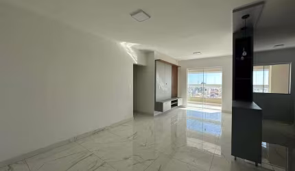 Apartamento para aluguel, 3 quartos, 1 suíte, 2 vagas, Santa Mônica - Uberlândia/MG