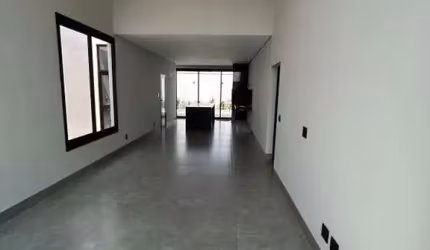 Casa à venda, 3 quartos, 3 suítes, 2 vagas, Grand Ville - Uberlândia/MG