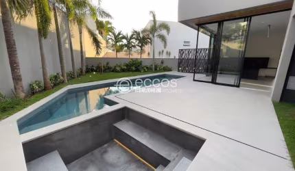 Casa em condomínio à venda, 5 quartos, 5 suítes, 9 vagas, Gávea - Uberlândia/MG