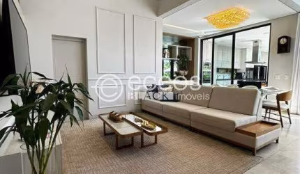 Casa em condomínio à venda, 4 quartos, 4 suítes, 4 vagas, Granja Marileusa - Uberlândia/MG