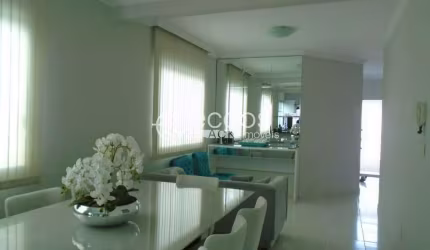 Casa à venda, 3 quartos, 1 suíte, 2 vagas, Marta Helena - Uberlândia/MG