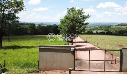 Terreno à venda, Cruzeiro dos Peixotos - Uberlândia/MG