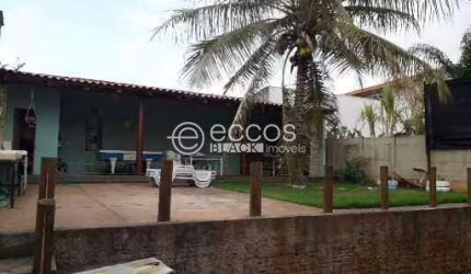 Casa à venda, 3 quartos, 5 vagas, Jaraguá - Uberlândia/MG
