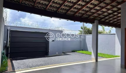 Casa à venda, 3 quartos, 1 suíte, 2 vagas, Cidade Jardim - Uberlândia/MG