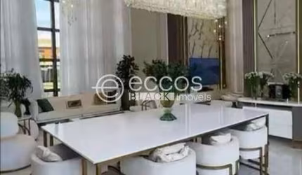 Casa à venda, 4 quartos, 4 suítes, 4 vagas, Nova Uberlândia - Uberlândia/MG