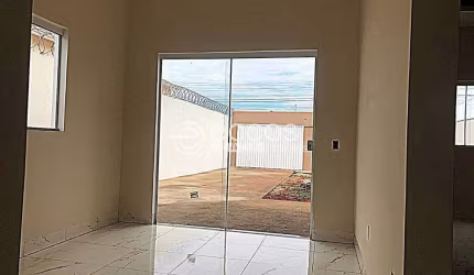 Casa à venda, 3 quartos, 1 suíte, 4 vagas, Shopping Park - Uberlândia/MG