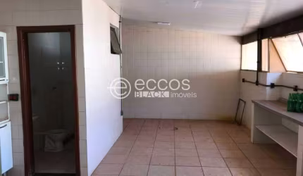 Casa para aluguel, 5 quartos, 1 suíte, 4 vagas, Morada da Colina - Uberlândia/MG
