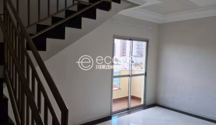 Cobertura à venda, 4 quartos, 2 suítes, 2 vagas, Santa Mônica - Uberlândia/MG