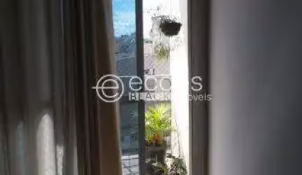 Apartamento à venda, 2 quartos, 1 suíte, 1 vaga, Lídice - Uberlândia/MG