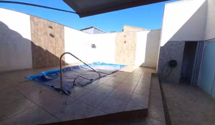 Casa à venda, 3 quartos, 1 suíte, 2 vagas, São Jorge - Uberlândia/MG