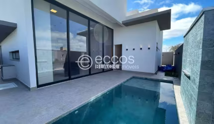 Casa em condomínio à venda, 3 quartos, 3 suítes, 3 vagas, Jardim Inconfidência - Uberlândia/MG