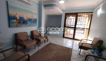 Imóvel Comercial para aluguel, 3 vagas, Lídice - Uberlândia/MG