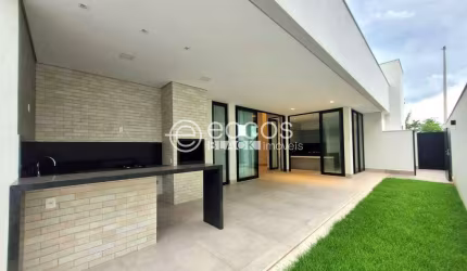 Casa em condomínio à venda, 3 quartos, 3 suítes, 4 vagas, Nova Uberlândia - Uberlândia/MG