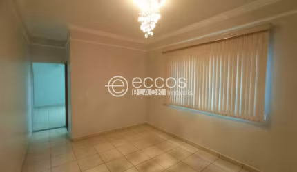 Casa à venda, 3 quartos, 1 suíte, 1 vaga, Residencial Gramado - Uberlândia/MG