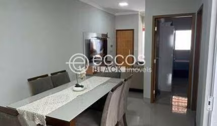 Casa à venda, 2 quartos, 1 suíte, 2 vagas, Jardim Botânico - Uberlândia/MG