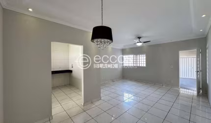 Casa à venda, 2 quartos, 1 suíte, 2 vagas, Residencial Morada du Park - UBERABA/MG
