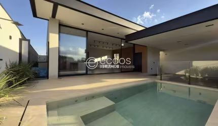 Casa em condomínio à venda, 3 quartos, 3 suítes, Damha Residencial Uberaba III - UBERABA/MG