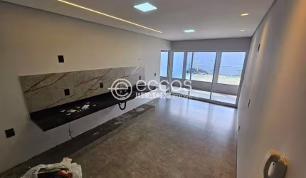 Casa à venda, 2 quartos, 1 suíte, 4 vagas, Santa Maria - UBERABA/MG