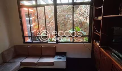 Casa à venda, 5 quartos, 1 suíte, 5 vagas, Nossa Senhora Aparecida - Uberlândia/MG