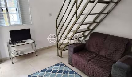 Loft para aluguel, 1 quarto, 1 vaga, Jardim Inconfidência - Uberlândia/MG