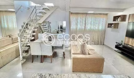 Cobertura para aluguel, 4 quartos, 2 suítes, 2 vagas, Santa Mônica - Uberlândia/MG