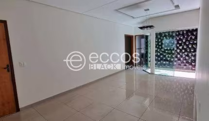 Casa à venda, 3 quartos, 4 vagas, Carajás - Uberlândia/MG