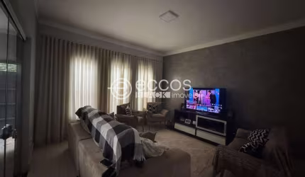 Casa à venda, 3 quartos, 1 suíte, 2 vagas, Residencial Morumbi - UBERABA/MG