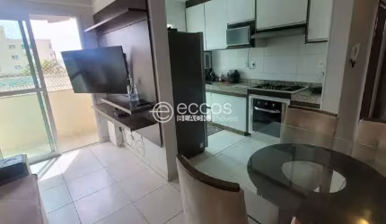 Apartamento à venda, 3 quartos, 1 suíte, 2 vagas, Santa Mônica - Uberlândia/MG