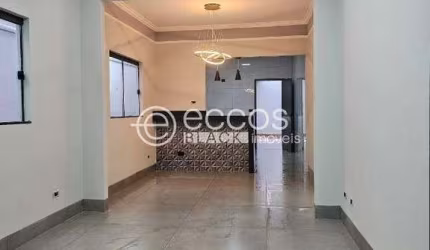 Casa à venda, 3 quartos, 1 suíte, 3 vagas, Jardim Brasília - Uberlândia/MG