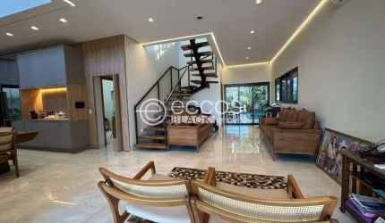 Casa em condomínio à venda, 4 quartos, 4 suítes, 4 vagas, Nova Uberlândia - Uberlândia/MG
