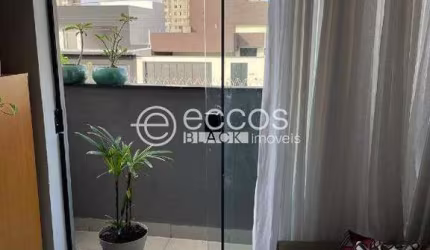 Casa em condomínio à venda, 3 quartos, 1 suíte, 2 vagas, Grand Ville - Uberlândia/MG