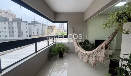 Apartamento à venda, 3 quartos, 1 suíte, 2 vagas, Cazeca - Uberlândia/MG