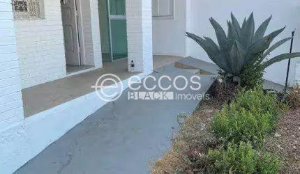 Casa comercial para aluguel, Prado - Belo Horizonte/MG