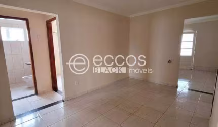 Casa à venda, 4 quartos, 2 suítes, 3 vagas, Jardim Brasília - Uberlândia/MG