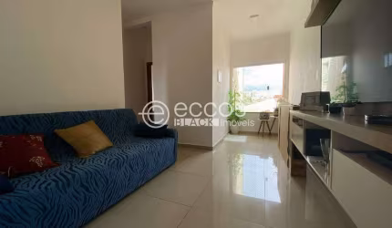 Apartamento à venda, 2 quartos, 1 suíte, 2 vagas, Olinda - UBERABA/MG