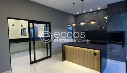 Casa à venda, 3 quartos, 2 suítes, 2 vagas, Alto Umuarama - Uberlândia/MG