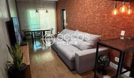 Apartamento à venda, 2 quartos, 1 suíte, 2 vagas, Centro - Uberlândia/MG