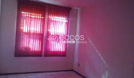 Apartamento à venda, 3 quartos, 1 suíte, Parque do Mirante - UBERABA/MG