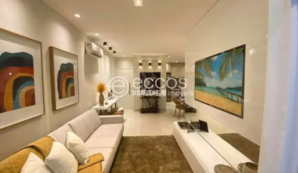 Apartamento à venda, 3 quartos, 1 suíte, 2 vagas, Santa Mônica - Uberlândia/MG