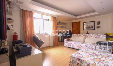 Apartamento à venda, 4 quartos, 1 suíte, 3 vagas, Sion - Belo Horizonte/MG