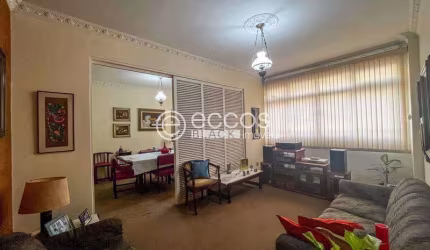 Apartamento à venda, 4 quartos, 1 suíte, 1 vaga, Santo Agostinho - Belo Horizonte/MG