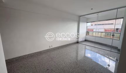 Apartamento à venda, 3 quartos, 1 suíte, 2 vagas, Lourdes - Belo Horizonte/MG