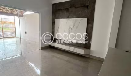 Casa para aluguel, 2 quartos, 1 suíte, 1 vaga, Novo Mundo - Uberlândia/MG