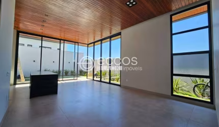Casa em condomínio à venda, 4 quartos, 4 suítes, 4 vagas, Jardim Sul - Uberlândia/MG