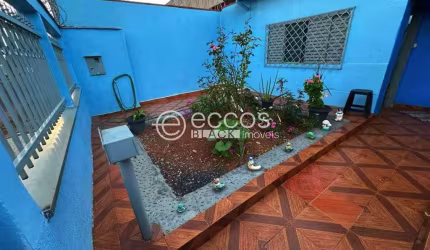 Casa à venda, 3 quartos, Jóquei Clube - ARAGUARI/MG