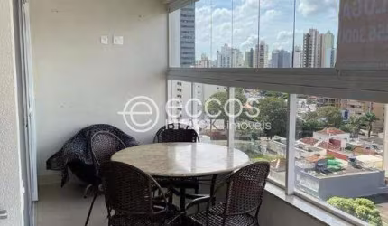 Apartamento à venda, 3 quartos, 1 suíte, 2 vagas, Osvaldo Rezende - Uberlândia/MG