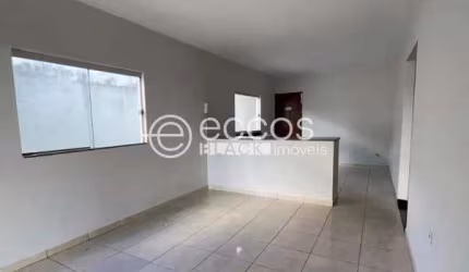 Casa para aluguel, 2 quartos, 3 vagas, Jardim Ipanema - Uberlândia/MG