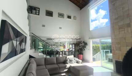 Casa em condomínio para aluguel, 4 quartos, 4 suítes, 6 vagas, Vila Alpina - Nova Lima/MG